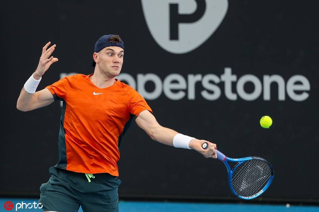 罗马诺：热刺只有在确保能签下哈维-西蒙斯后才会提出报价